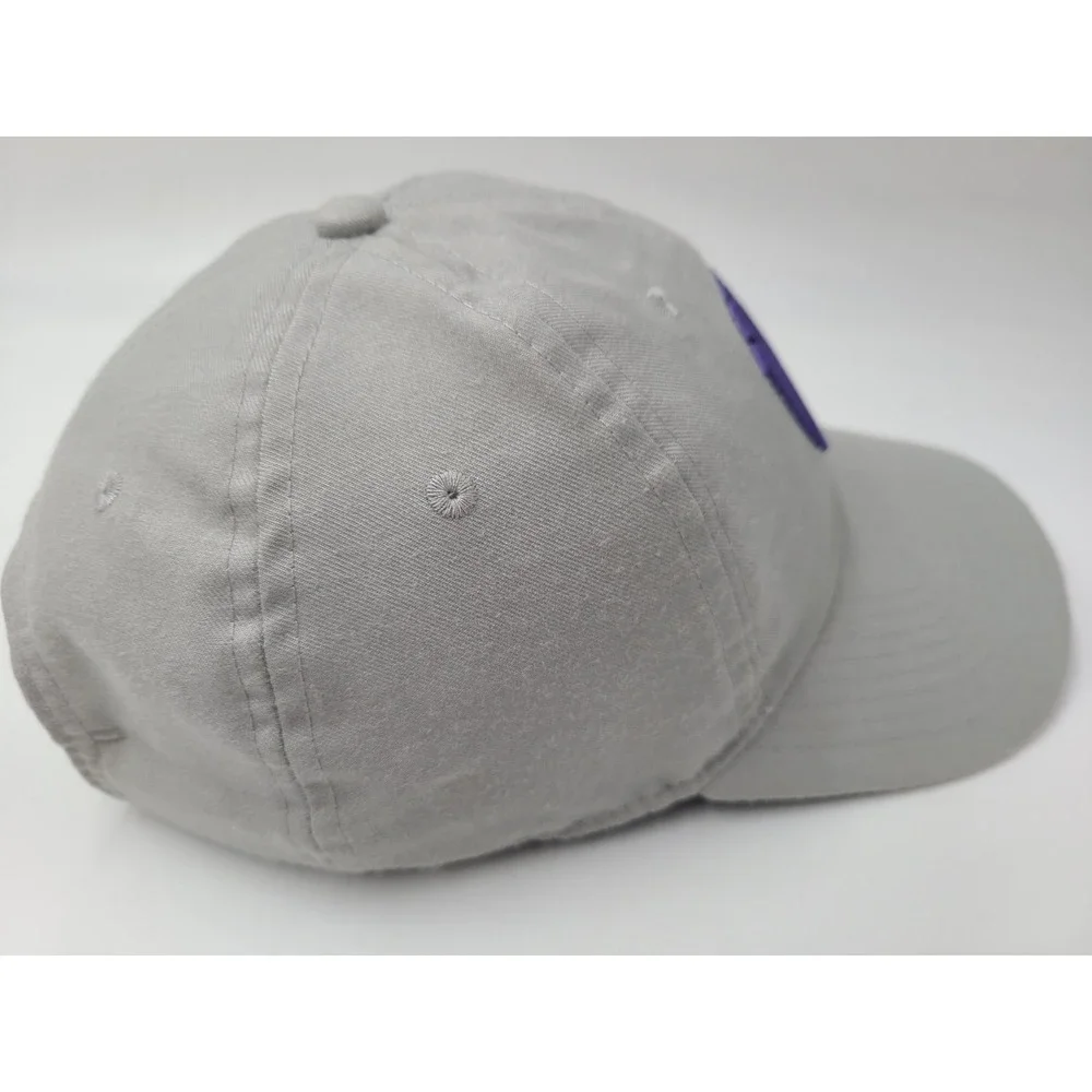 Kansas State University Wildcats Nike Dri-Fit Strapback Adjustable‎ Hat Cap NCAA